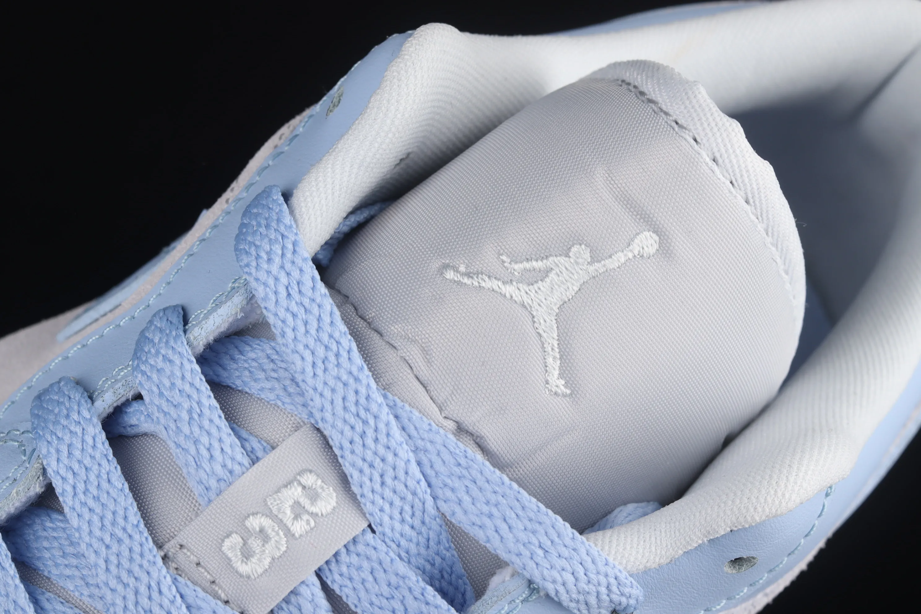 All categories Air Jordan Jordan series basketball shoes Air Jordan 1 Low G version pure original Air Jordan 1 Low AJ1 Joe 1 University blue ice blue gray low-top casual sneakers DC0774-050